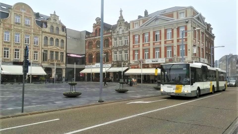 Martelarenplein Leuven station De Lijn