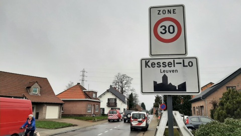 Het eerste bord van de uitgebreide zone 30 in Kessel-Lo.