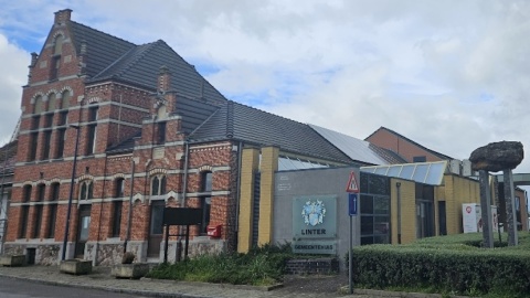 Het gemeentehuis in Linter is nu enkel open op afspraak